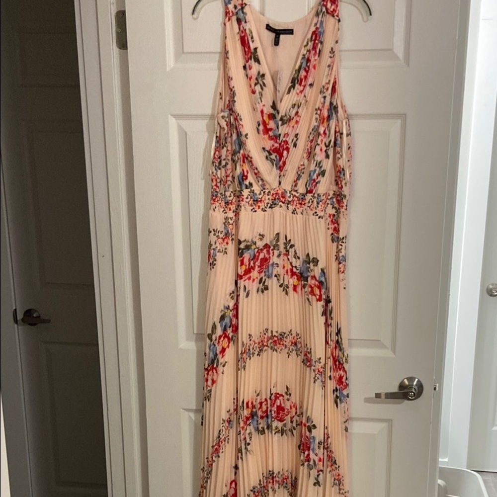 White House Black Market Floral High Low Dress - Cream